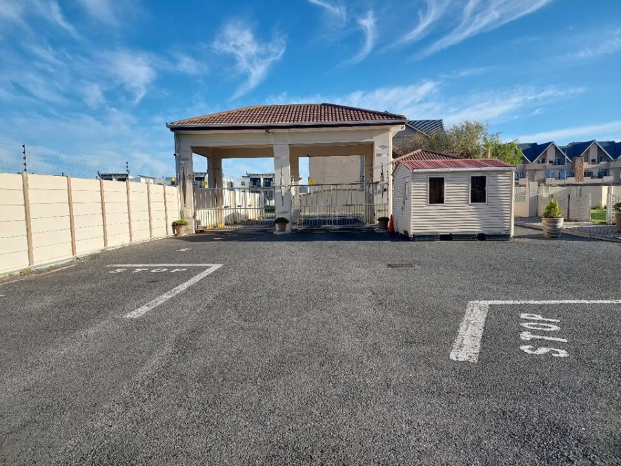 2 Bedroom Property for Sale in Gordons Bay Central Western Cape